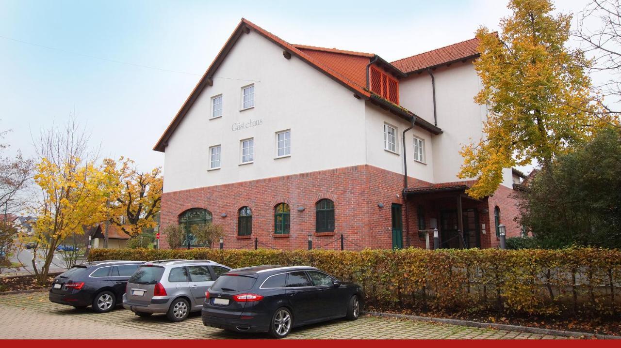 Hotel & Restaurant "Zur Linde" Spergau Extérieur photo
